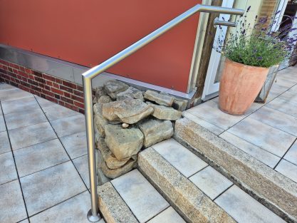 Edelstahlhandlauf für Terrassentreppe