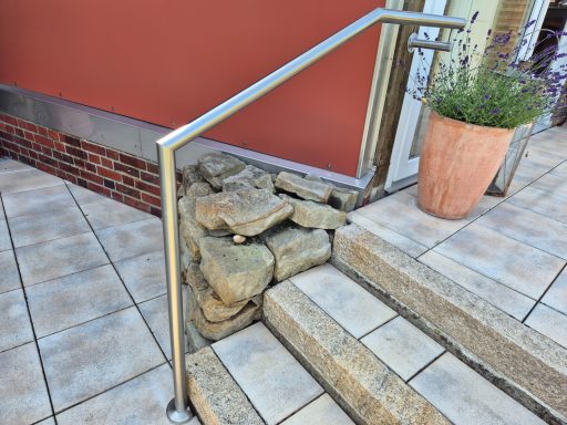 Edelstahlhandlauf für Terrassentreppe